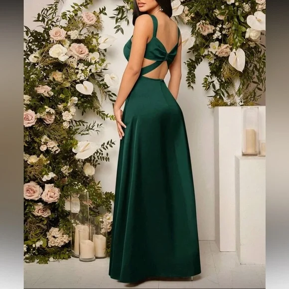 Elegant Green Slit Thigh Party Evening Gown